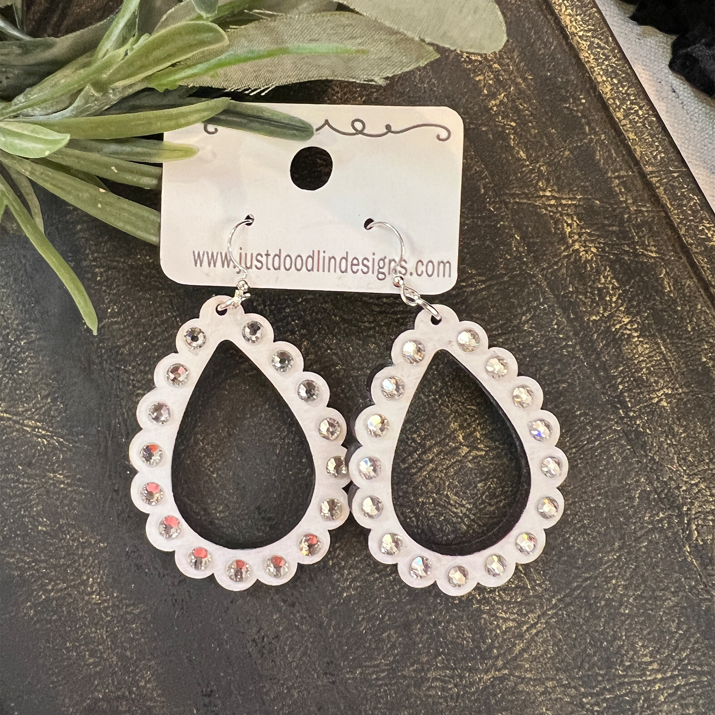 Wood Earrings - Scalloped Teardrop Rhinestone